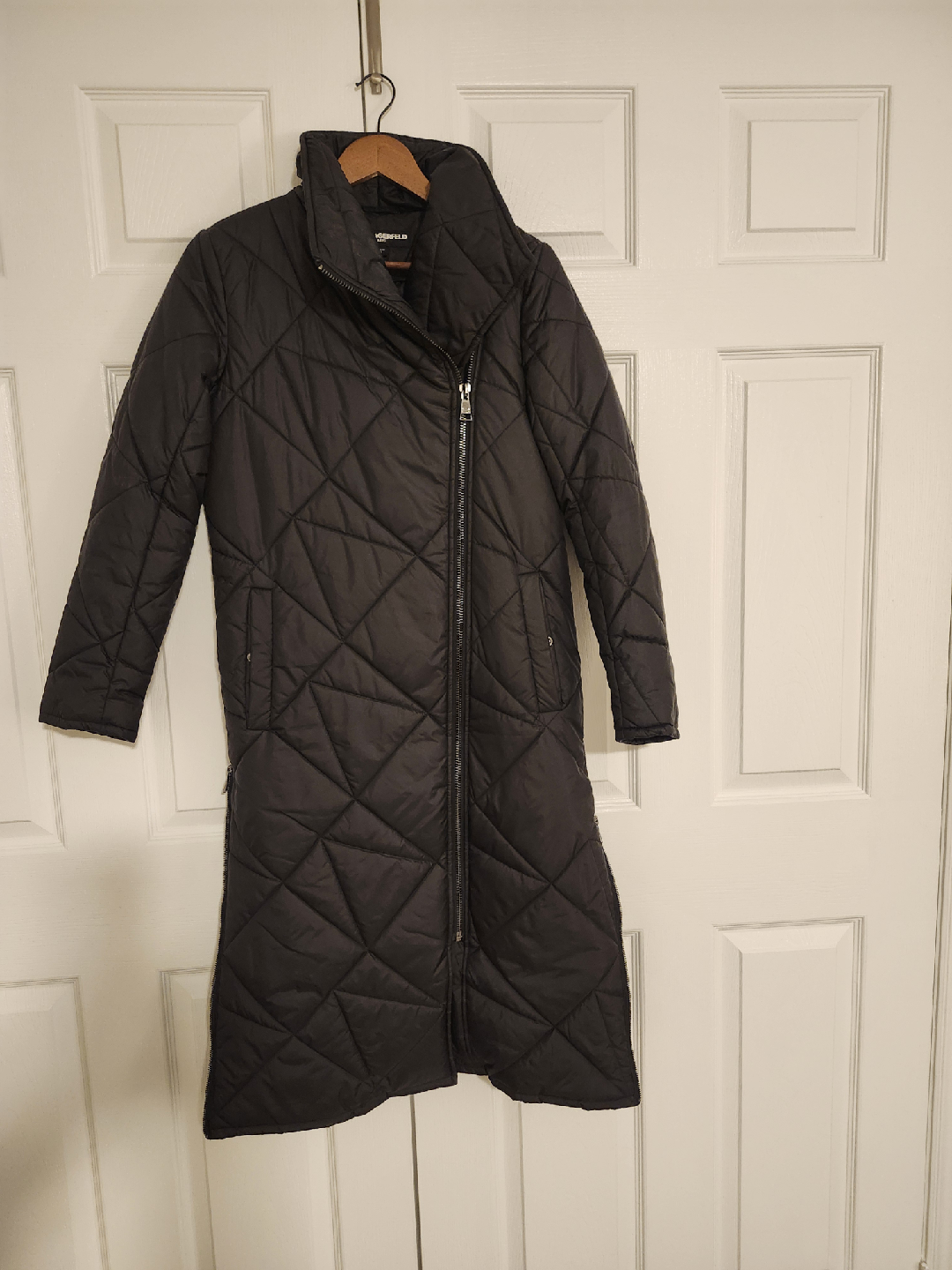 KARL LAGERFELD  quilted ladies fall/winter coat