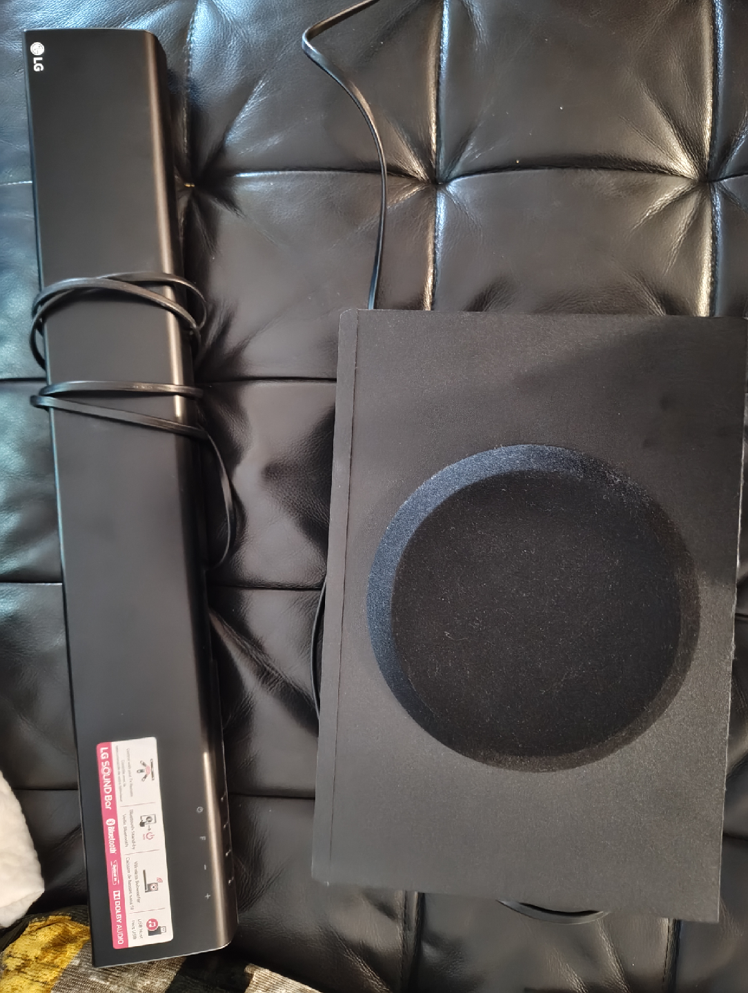 LG Sound Bar with Subwoofer