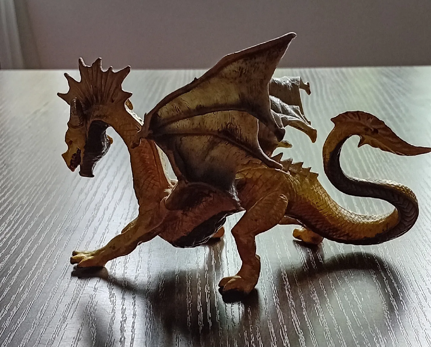 Dragon Figurines - Gold & Purple image indicator(3)