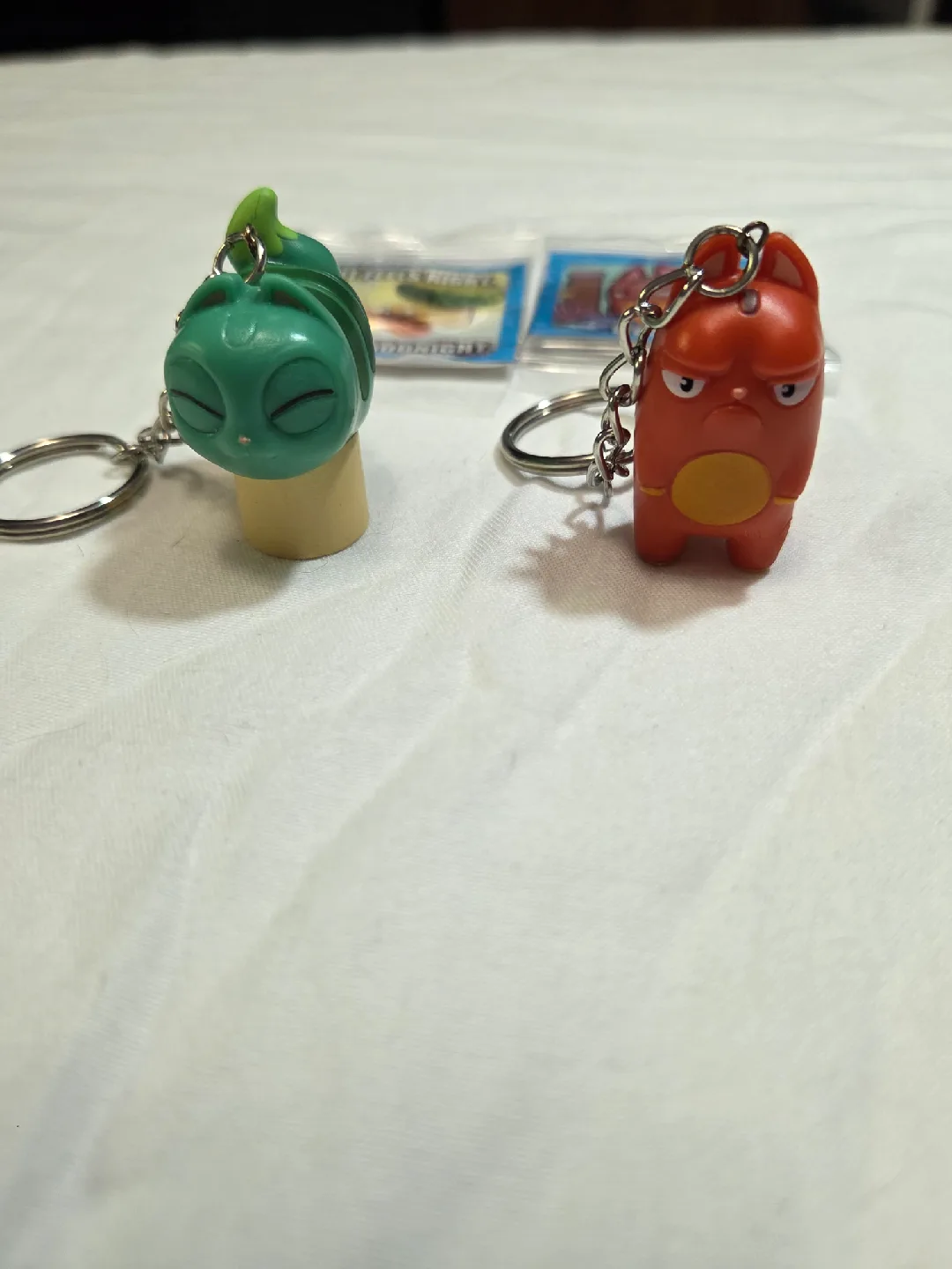 Lost Kitties Keychains with Stickers image indicator(6)