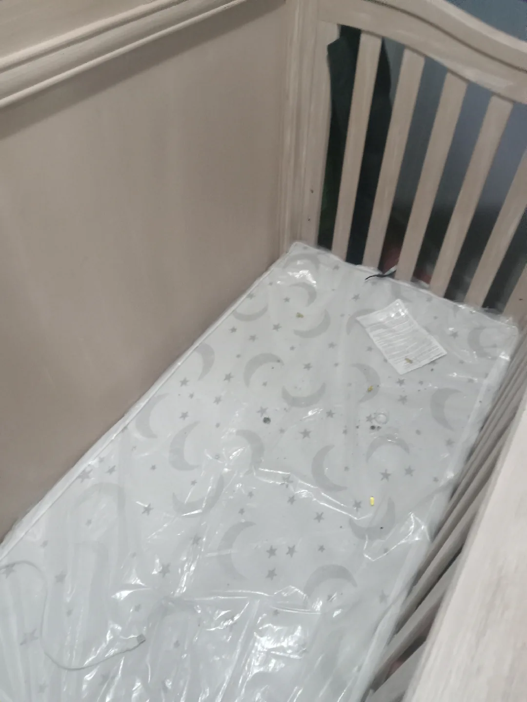 Convertible Baby Crib image indicator(4)