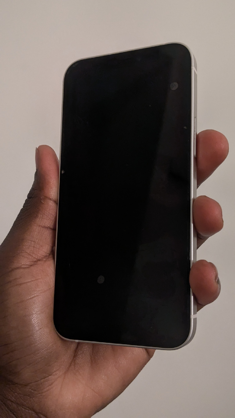 iPhone 12 Mini - 64GB – Great Condition + 2 CHARGERS GIFT