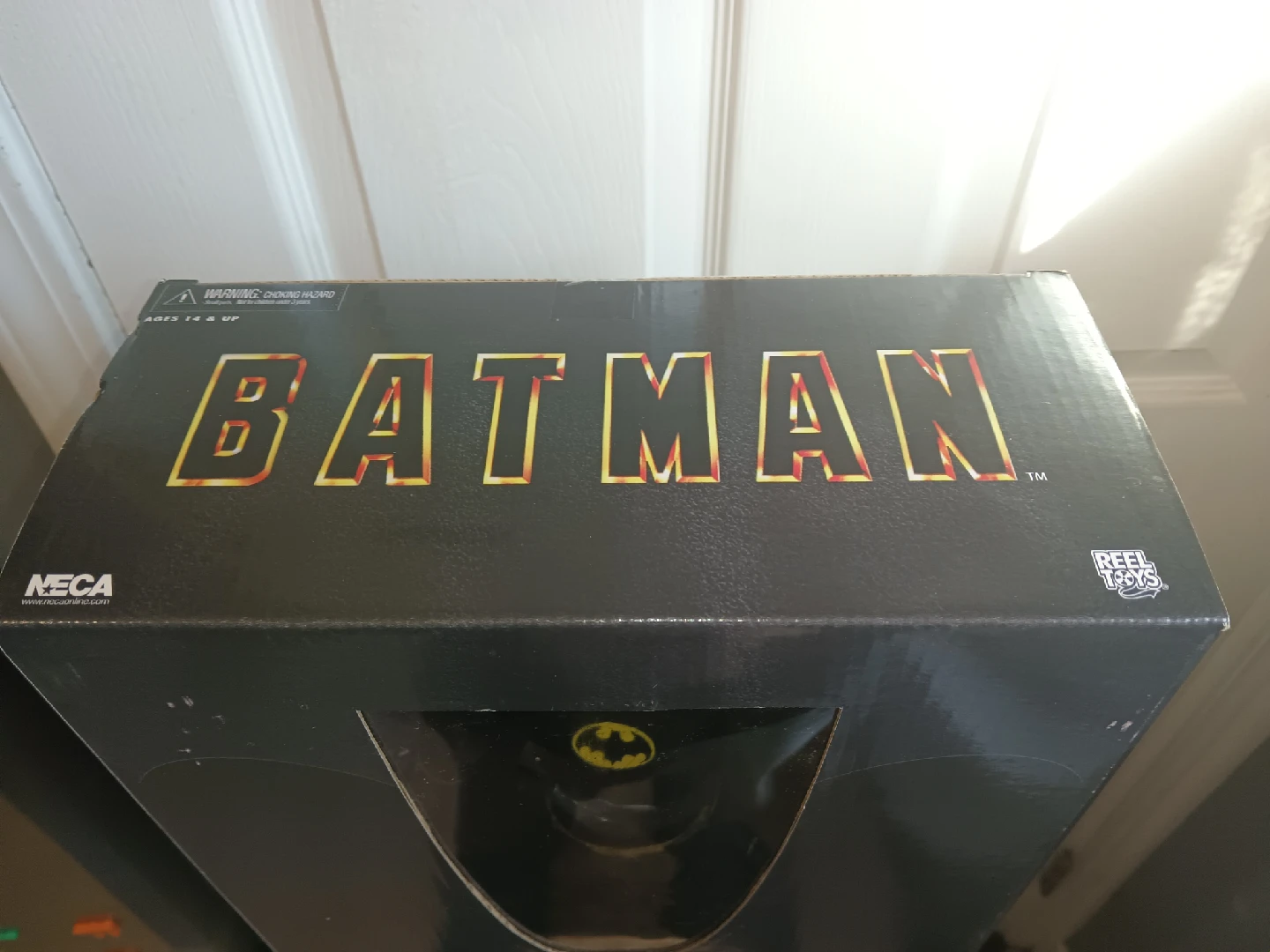 NECA Batman 1/4 Scale Figure - photo 3
