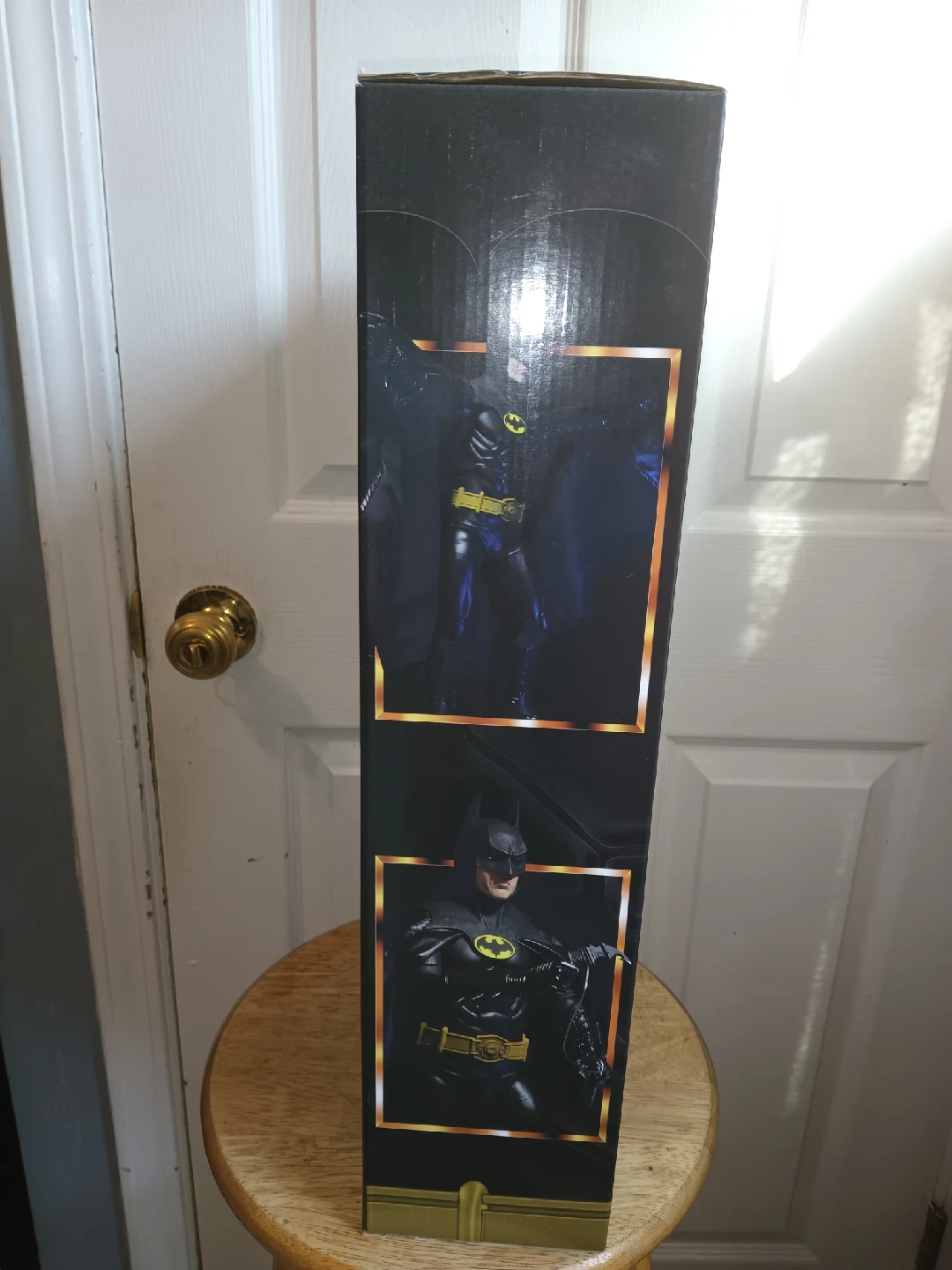 NECA Batman 1/4 Scale Figure - photo 5