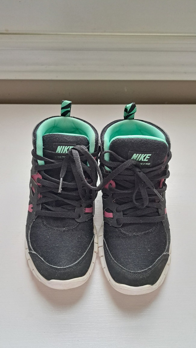 Nike Free Run 2 Mid Sneakers - Size 5 US