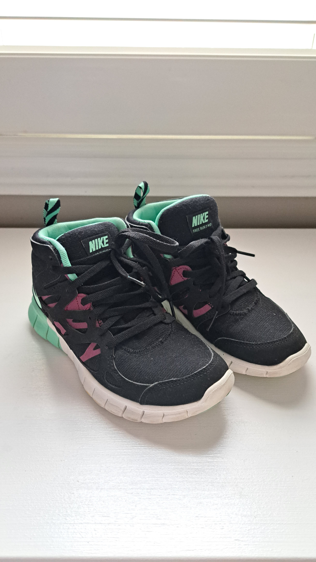 Nike Free Run 2 Mid Sneakers - Size 5 US - photo 2