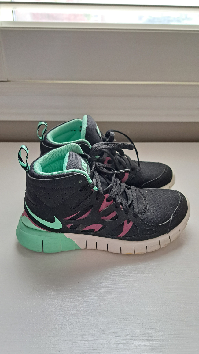 Nike Free Run 2 Mid Sneakers - Size 5 US - photo 3