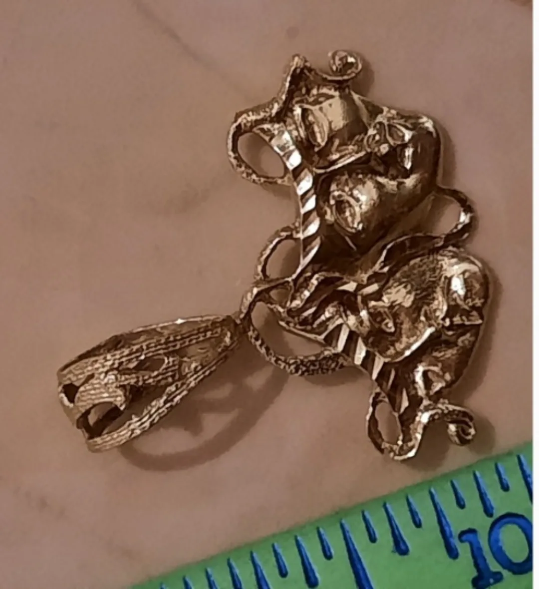 Huge AUTHENTIC GENUINE SOLID 14K GOLD CHARM COMEDY TRAGEDY image indicator(2)