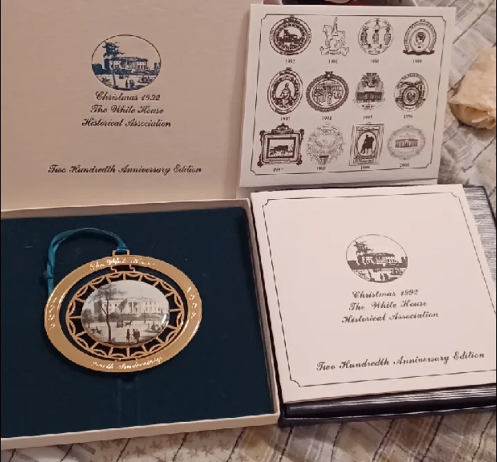 Christmas Vintage  White House Historical Ornament 200 th