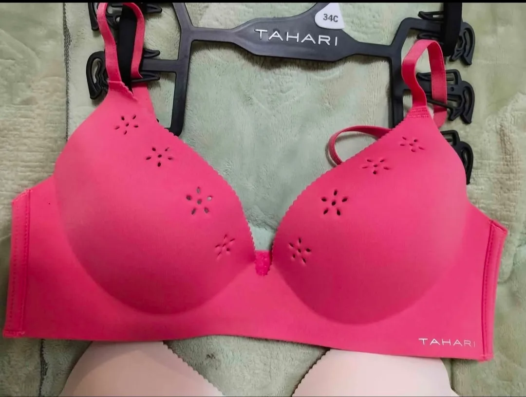 Tahari Bra Set - Size 34C image indicator(3)