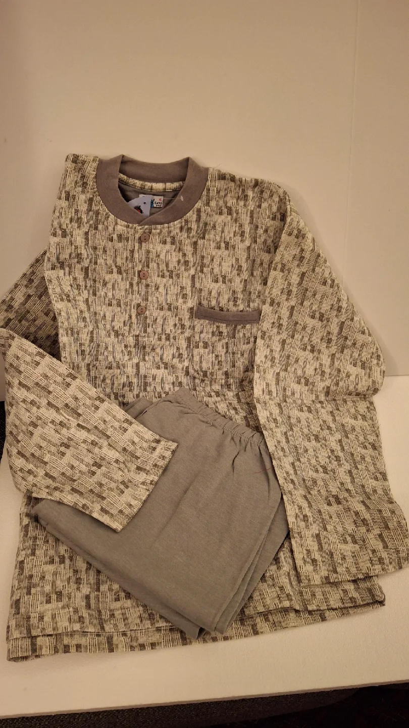 Men's Flannel Pajama set image indicator(4)