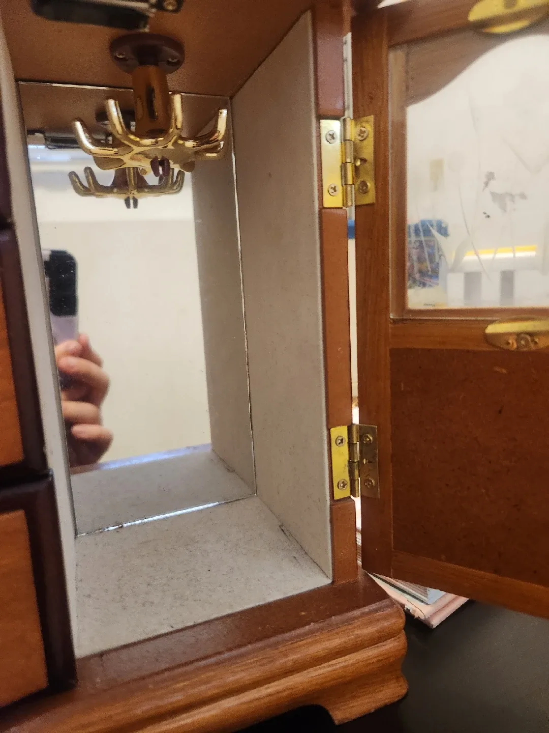 Wooden Jewellery Box Cabinet image indicator(5)