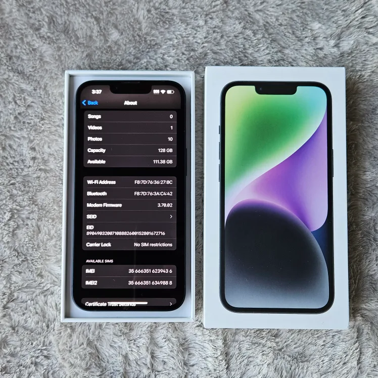 Apple iPhone 14 128GB - Like New! image indicator(4)