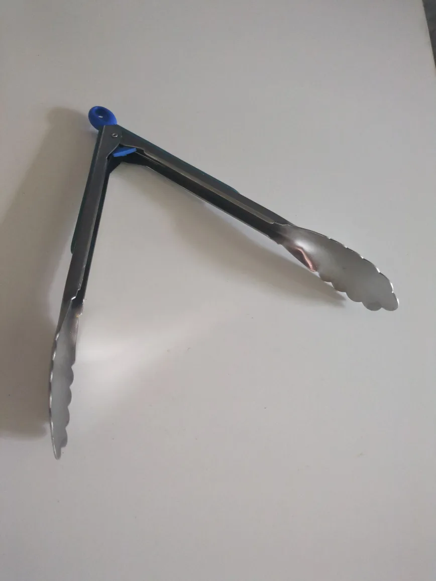 Kitchen Tongs  (don't stay closed) 🧡 image indicator(2)