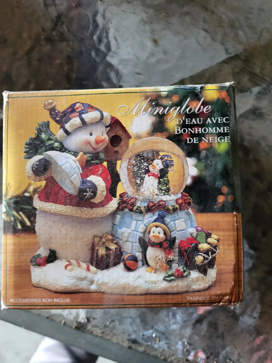 Miniglobe D'eau Christmas Snow Globe thumbnail