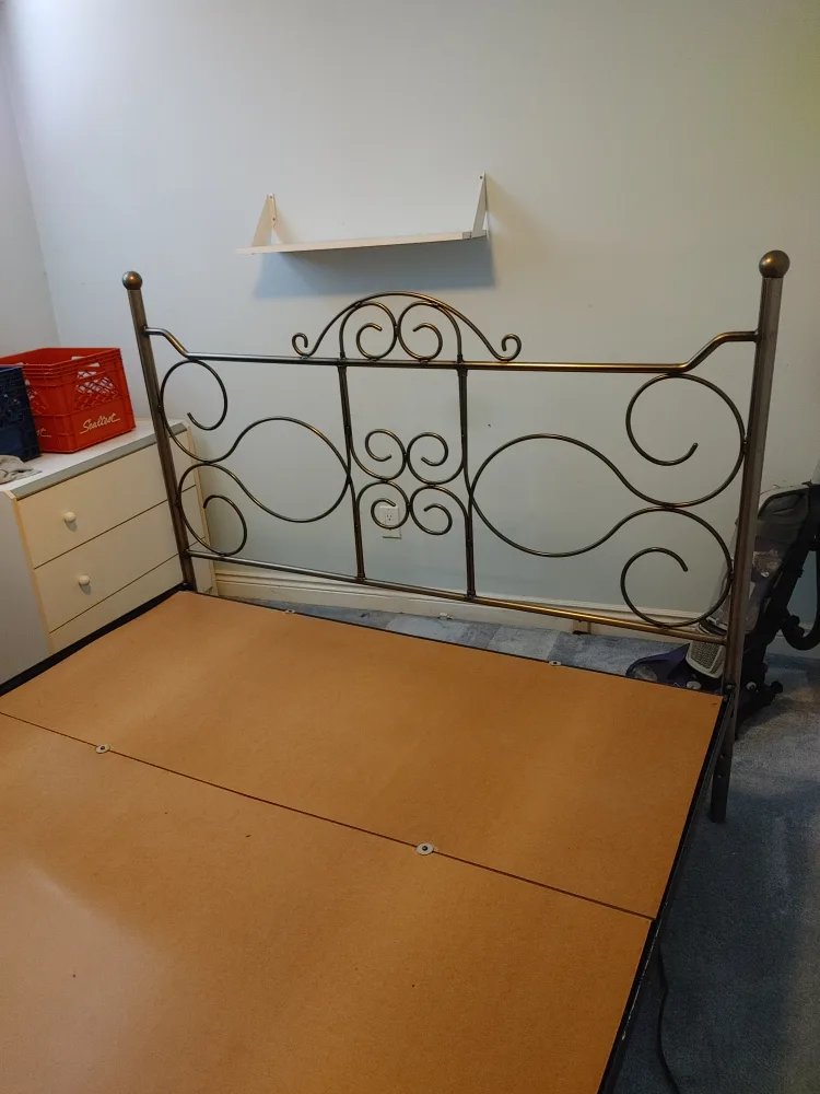 🧡AMISCO METAL QUEEN FRAME MINT CONDITION image indicator(5)