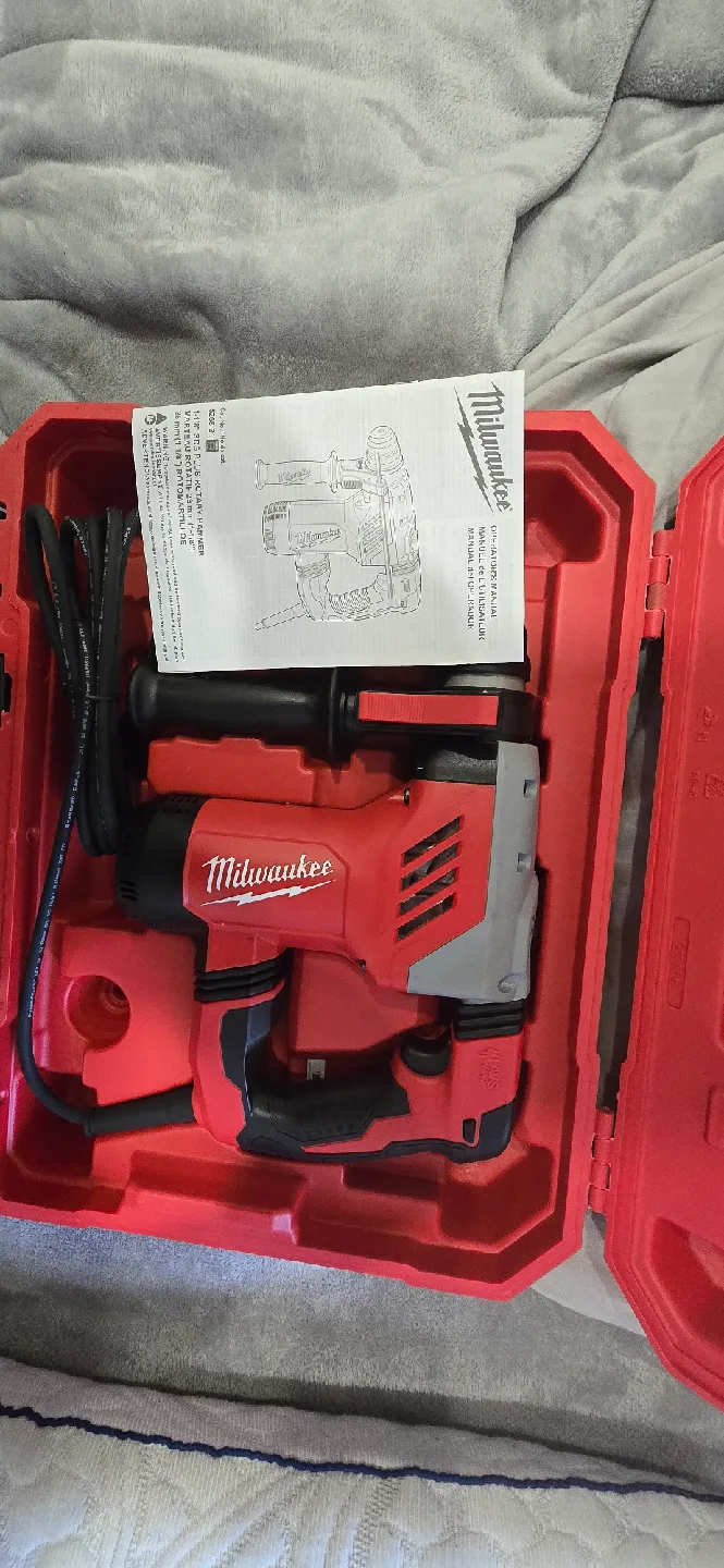 Milwaukee SDS Rotary Hammer Drill w/ Case image indicator(2)