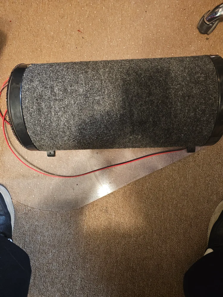 Car Audio Subwoofer 8" thumbnail