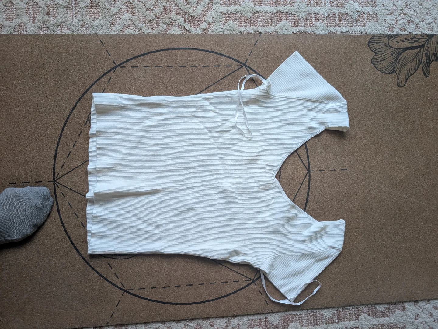 White Ribbed Top - photo 3