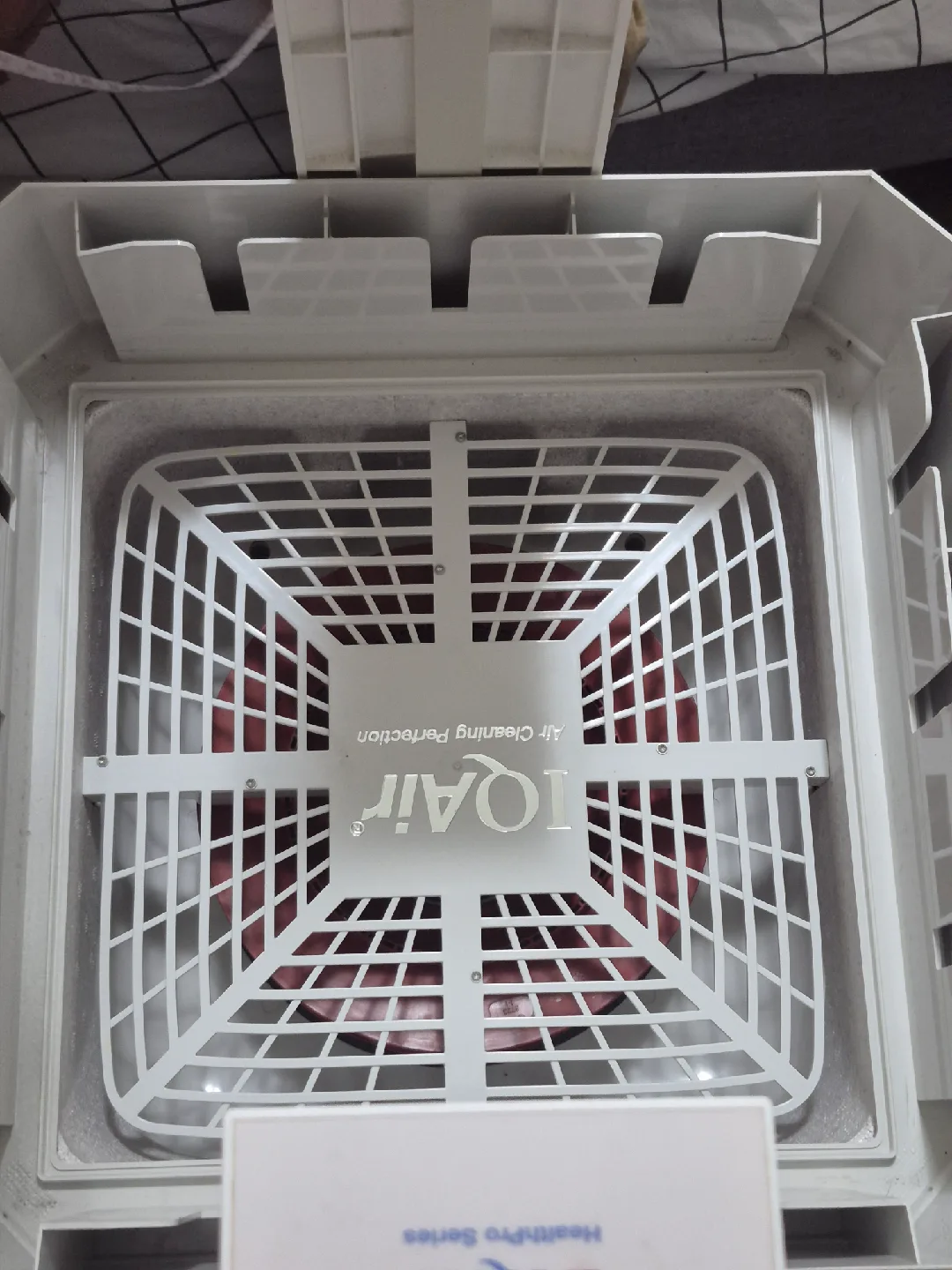 IQAir HealthPro Series Air Purifier image indicator(3)