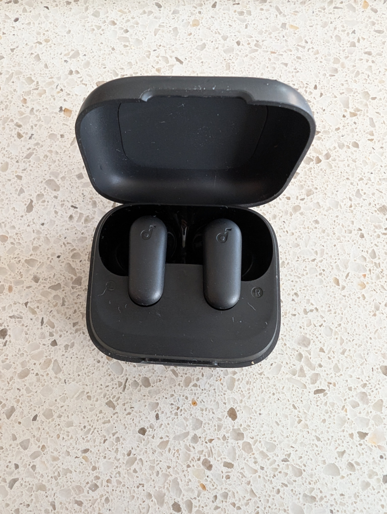 Anker Soundcore P30i Wireless Earbuds - Black - photo 2