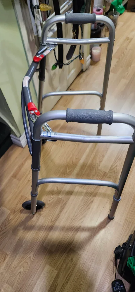 Used excellent working condition Rolling Walker image indicator(6)