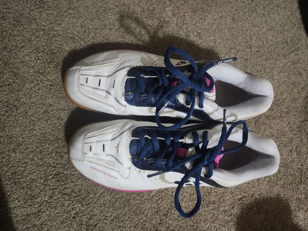 Yonex Power Cushion Women's Badminton Shoes - US 6 - photo 2
