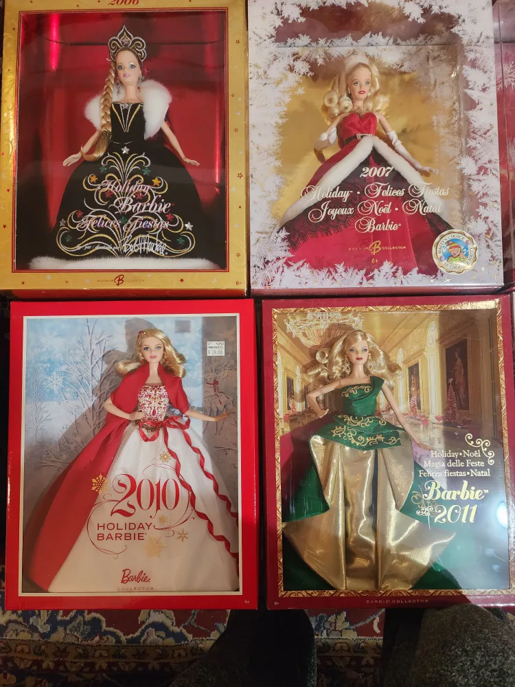 Holiday Barbie Lot 2001-2022 Not Sold Separately image indicator(4)