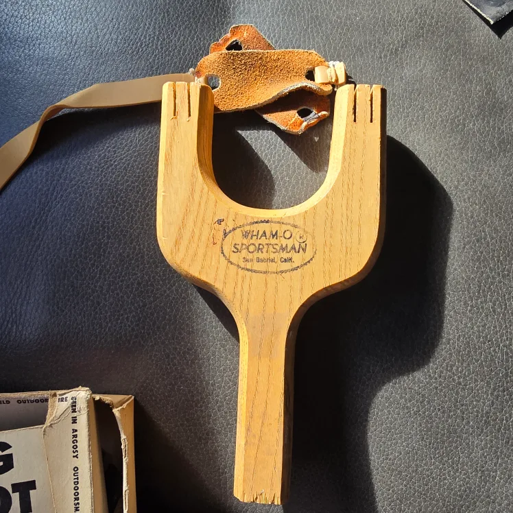 Wham-O Sportsman Hunting Slingshot image indicator(3)