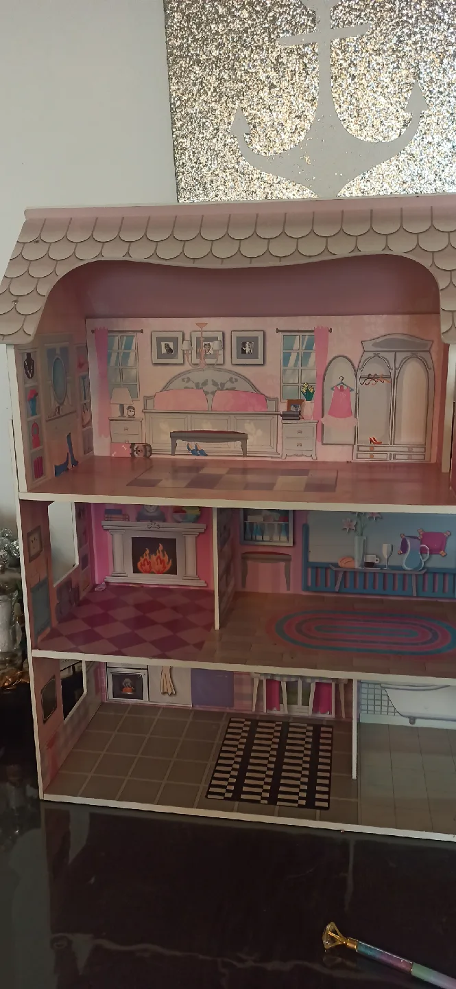 Pink Dollhouse...No furniture - 28 Inch image indicator(8)