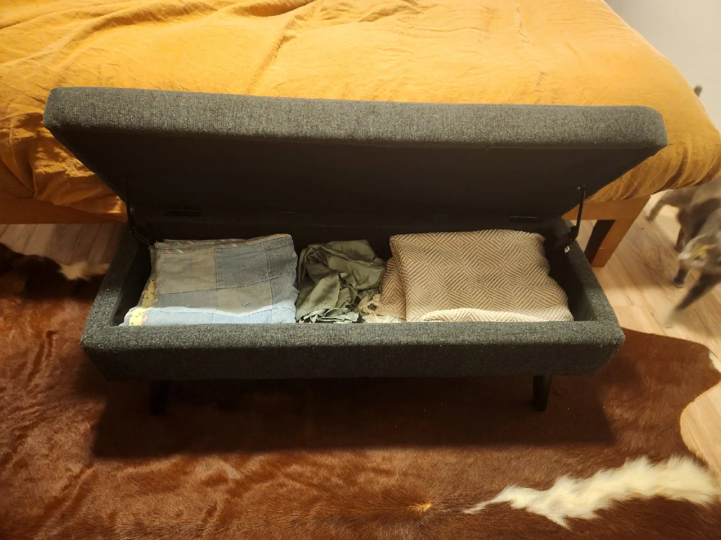 Grey Storage Ottoman Bench image indicator(3)