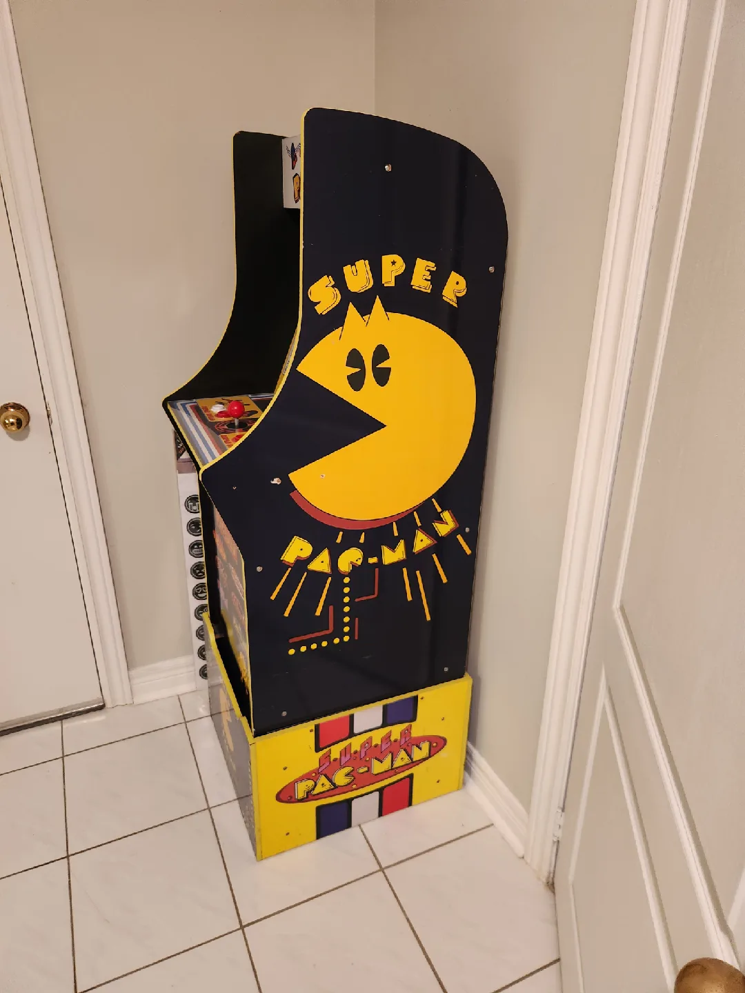 Arcade1Up Super Pac-Man Arcade Cabinet image indicator(2)