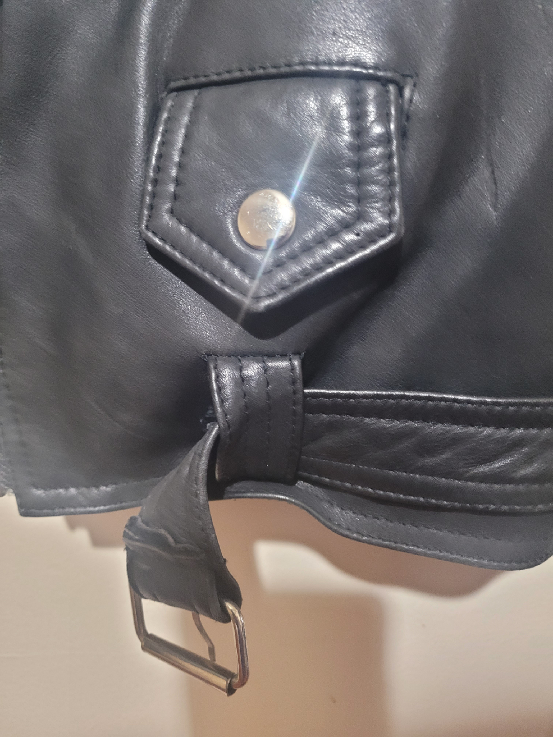 Leather Jacket - Size M Women's - photo 4