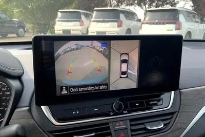 2024 Nissan Altima Platinum image indicator(3)