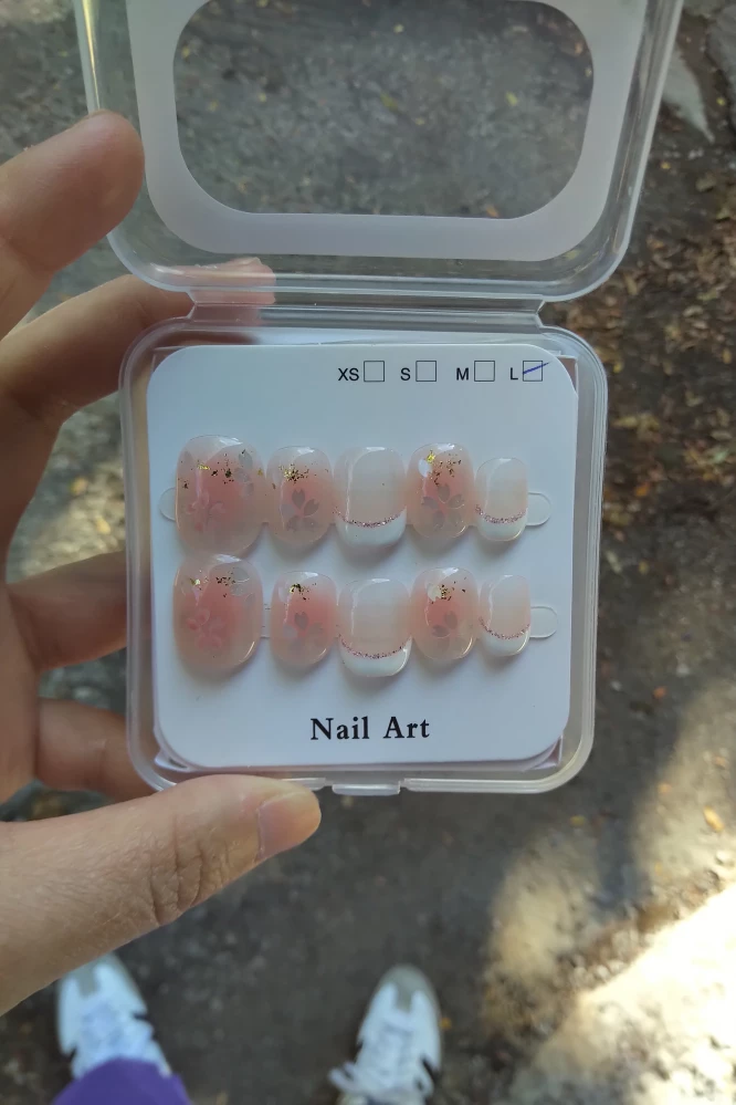 BN Press on Nails