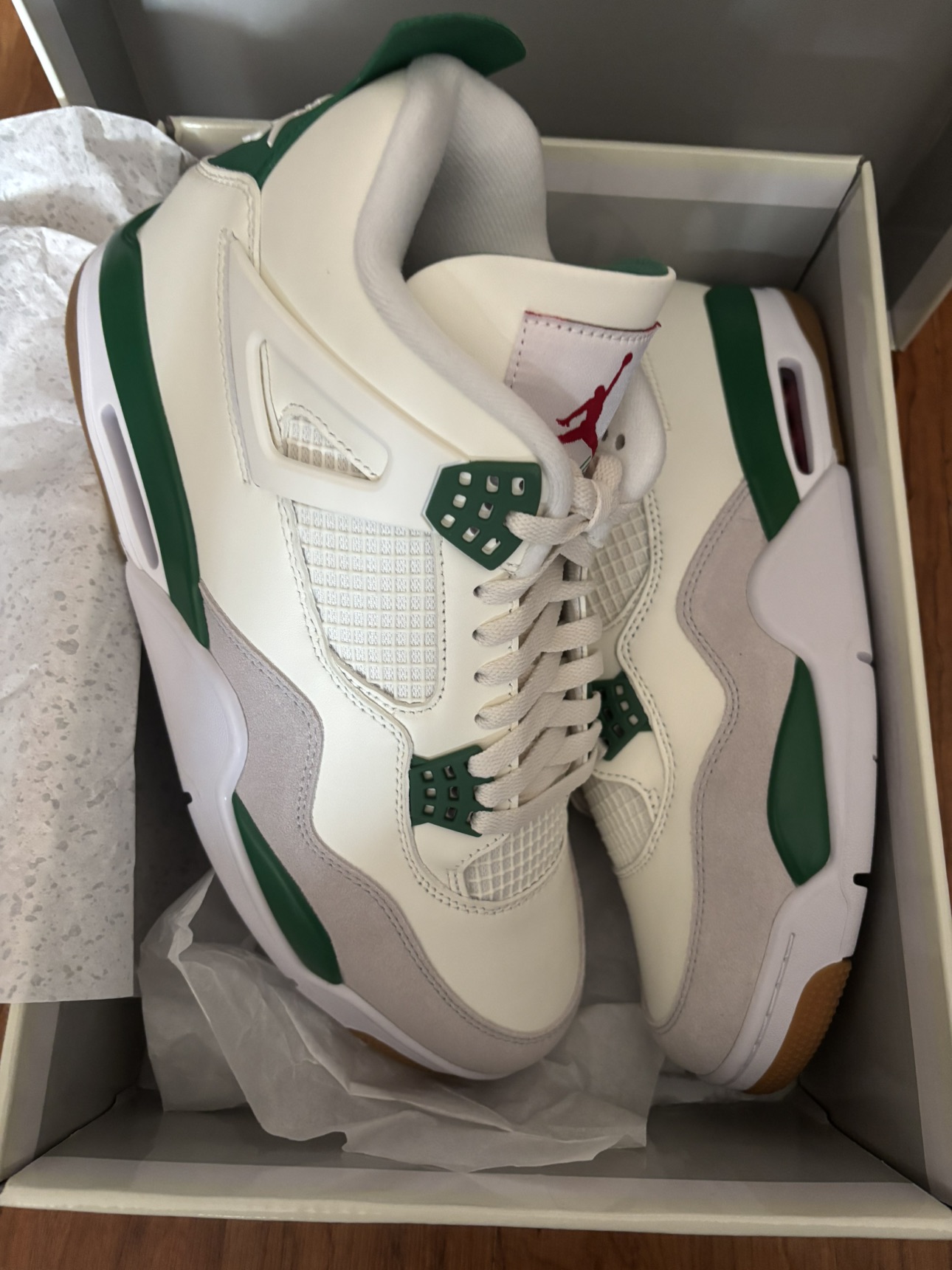 Nike SB x Air Jordan 4 Retro SP 'Pine Green' - photo 2