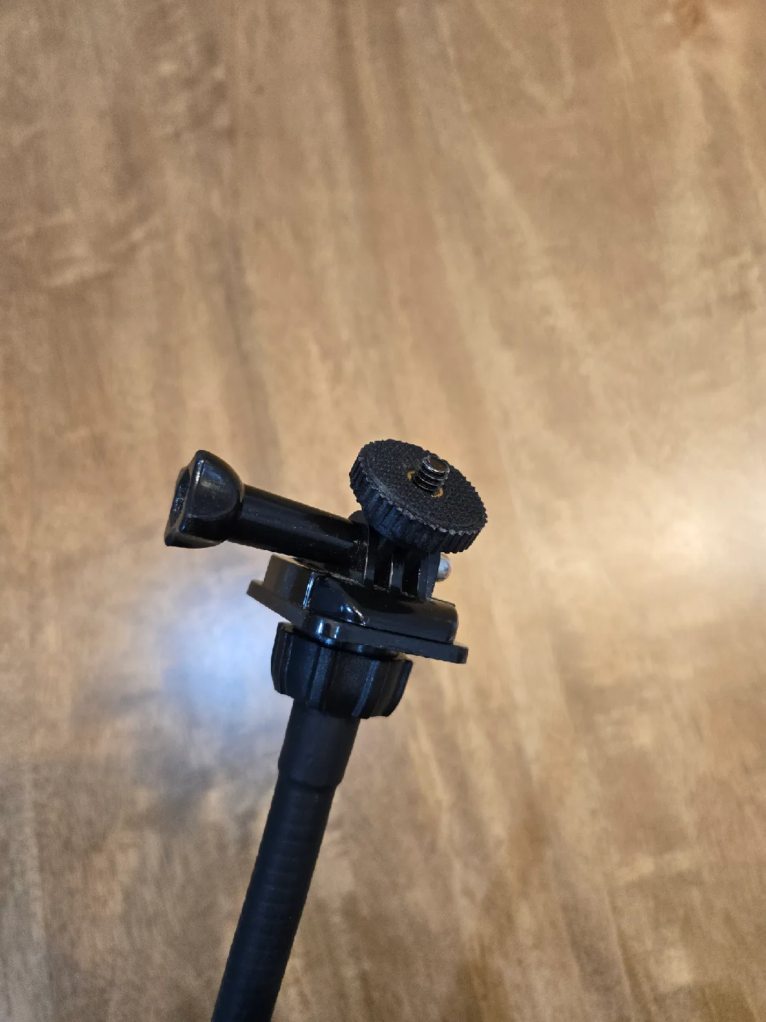 GoPro Flexible Clamp Mount image indicator(2)