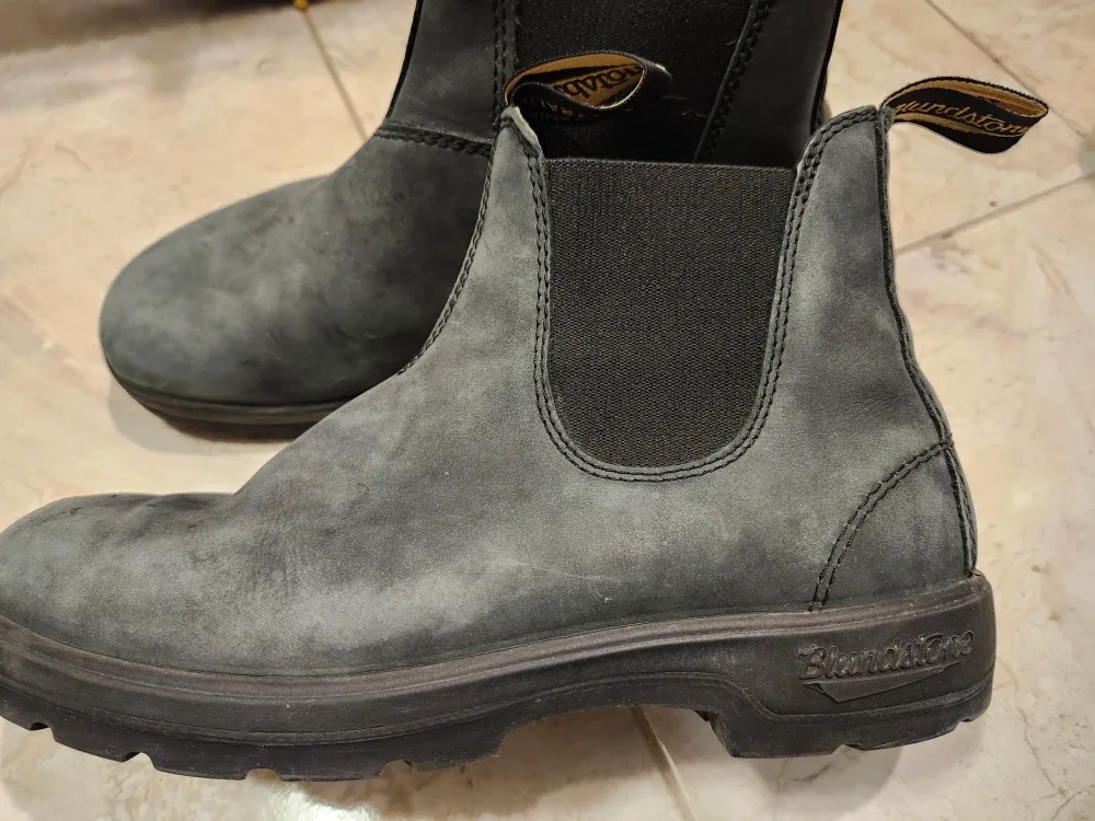 Blundstone 584 Rustic Leather boots image indicator(2)