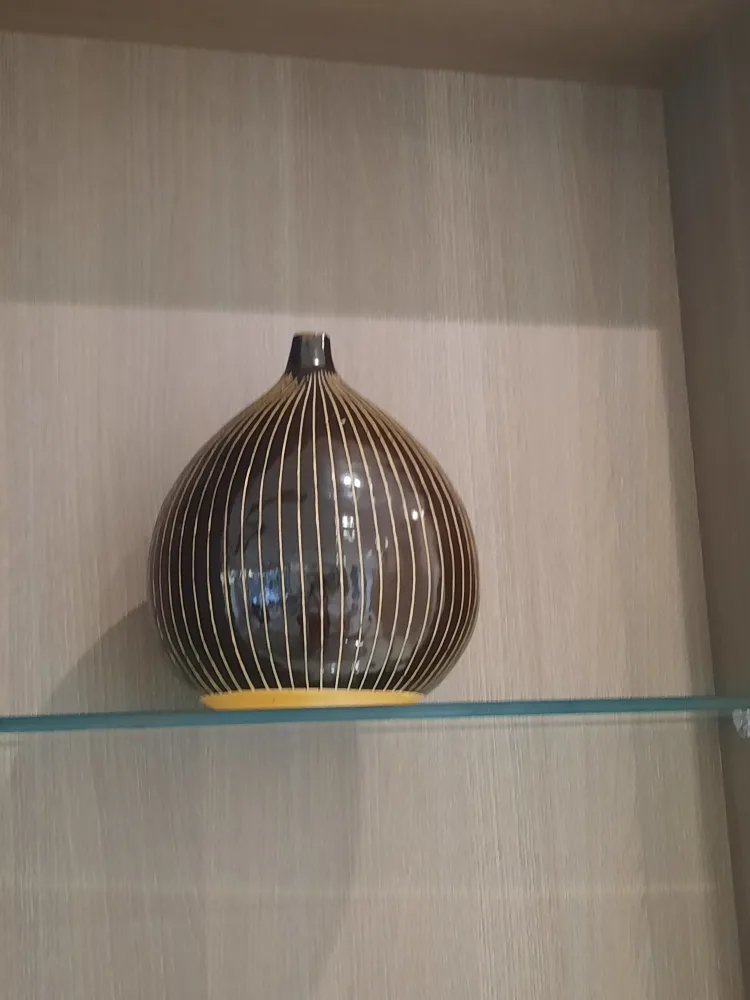 Decorative Brown Vase thumbnail