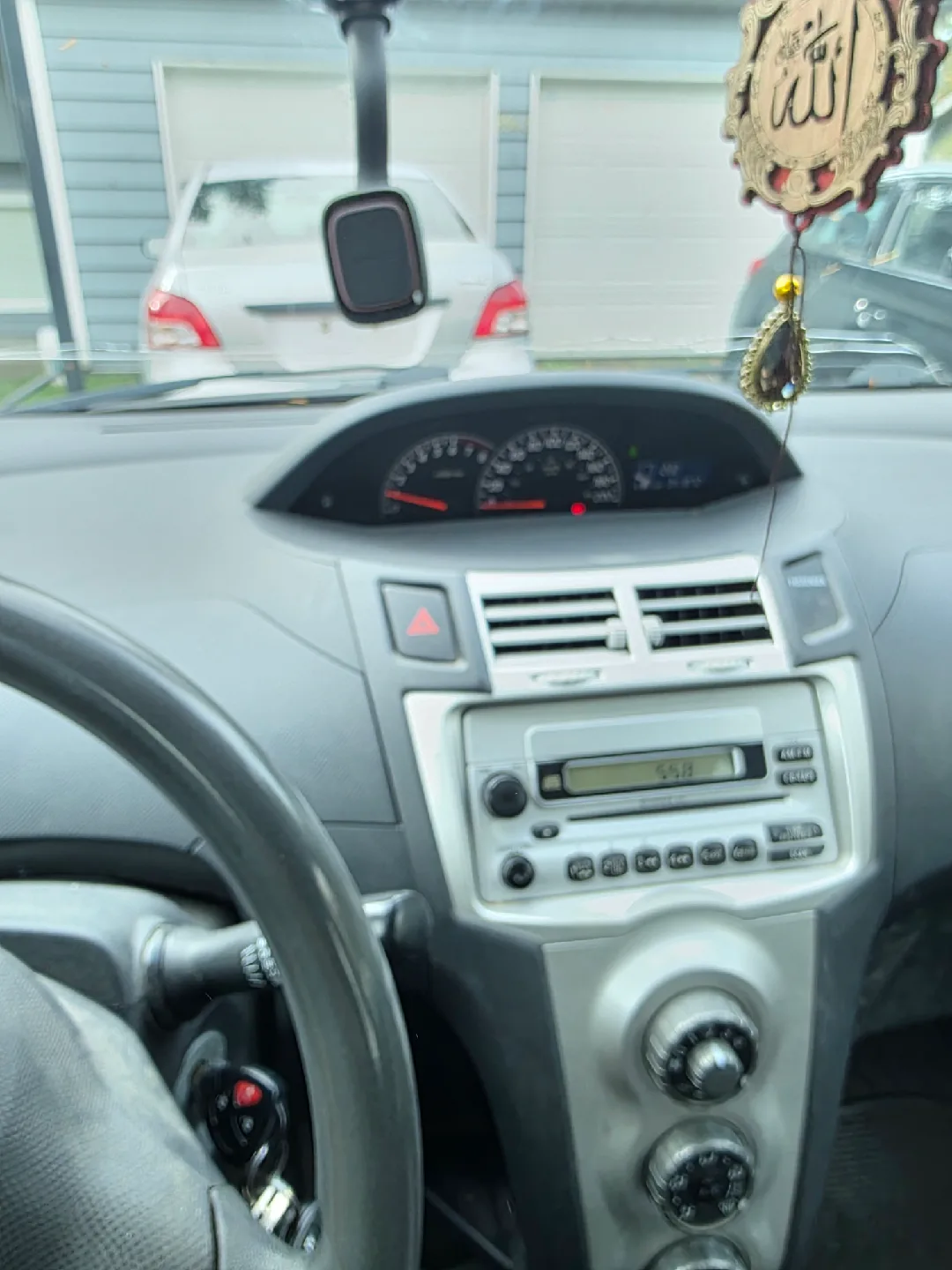 toyota yaris 2007 image indicator(7)