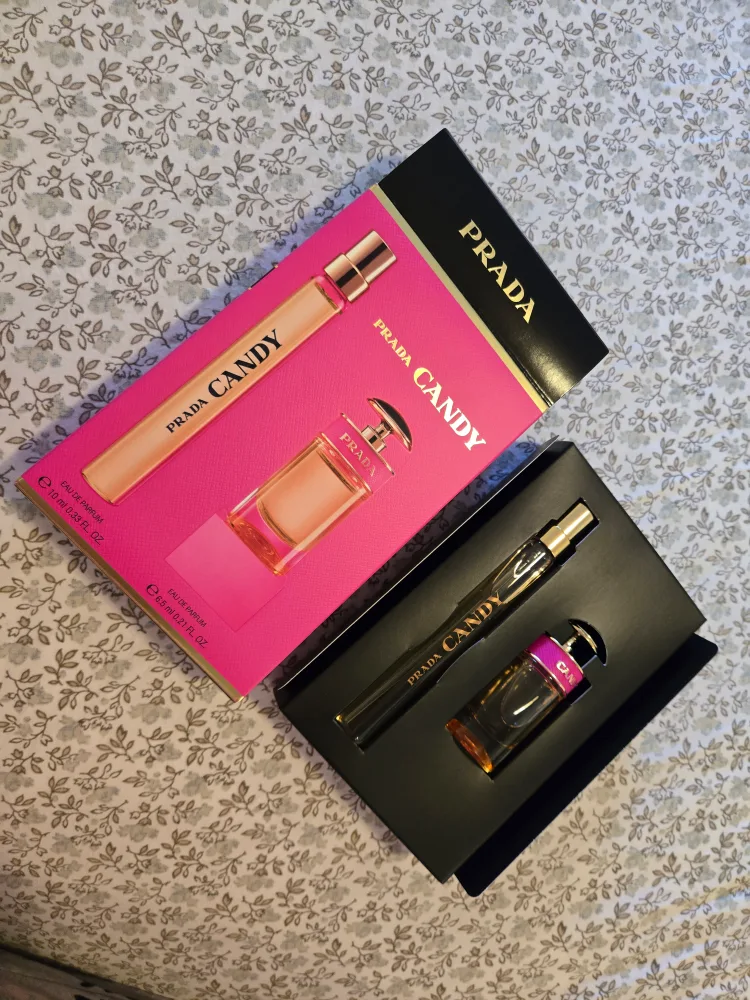 Prada Candy Eau de Parfum Gift Set - New image indicator(4)