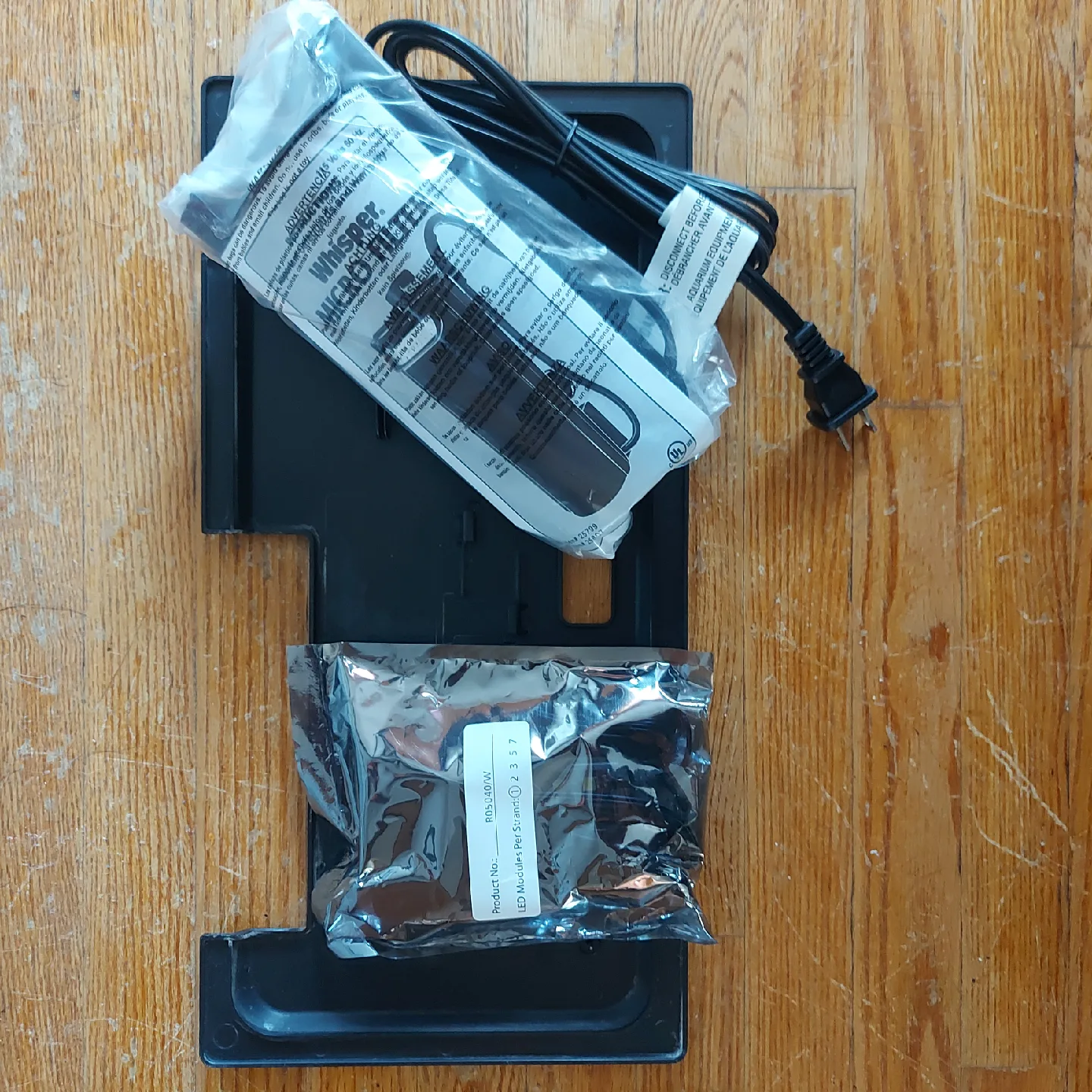 Tetra 5 Gallon Aquarium Starter Kit image indicator(4)