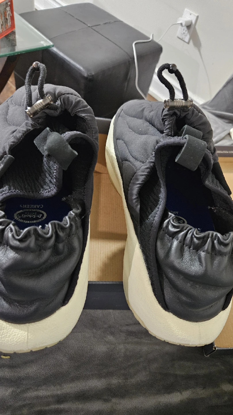 Dr. Scholl's Black Puffer Clogs - photo 4