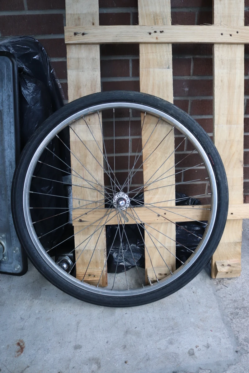 26" aluminum bike wheel and tire - photo 2