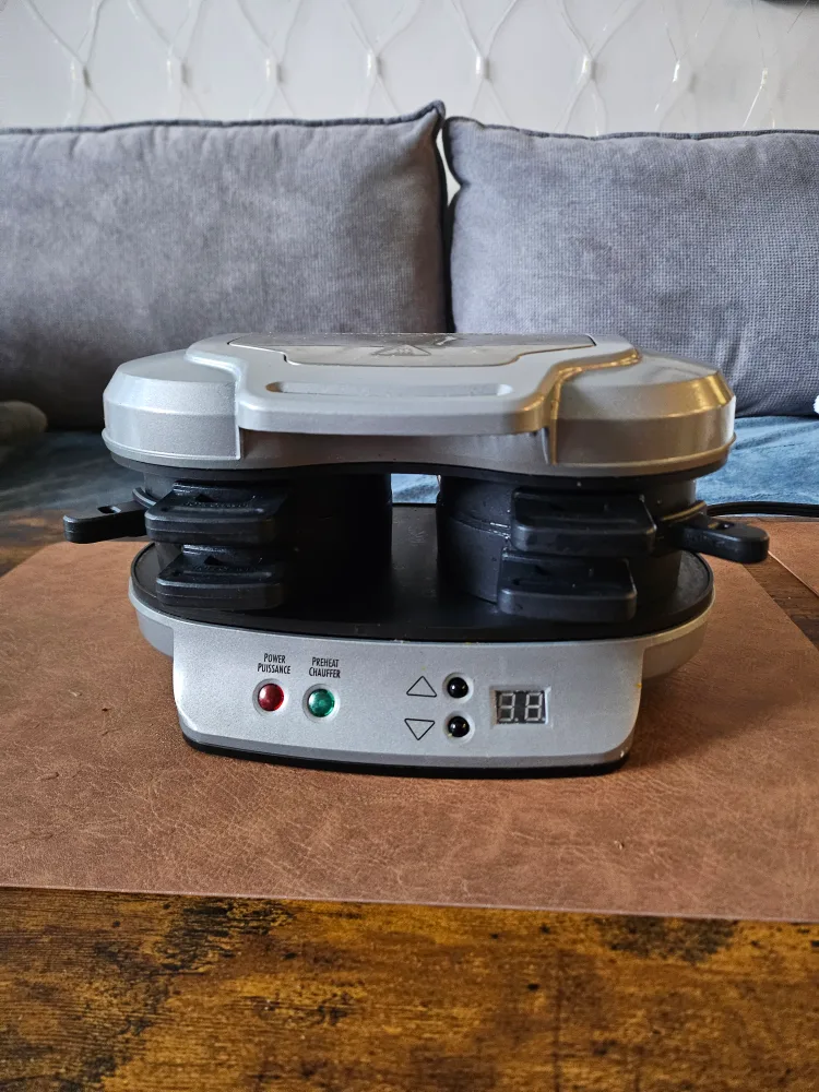 Hamilton Beach Dual Breakfast Sandwich Maker