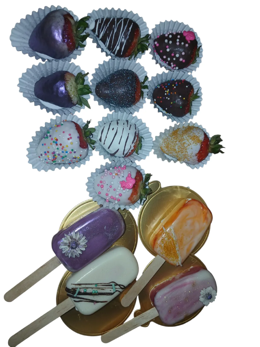 Chocolate Covered Strawberries & Treats image indicator(2)