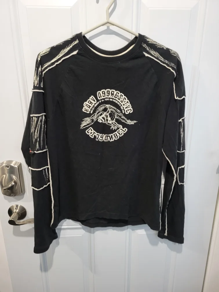 Men's Clothing (Size Large) image indicator(2)