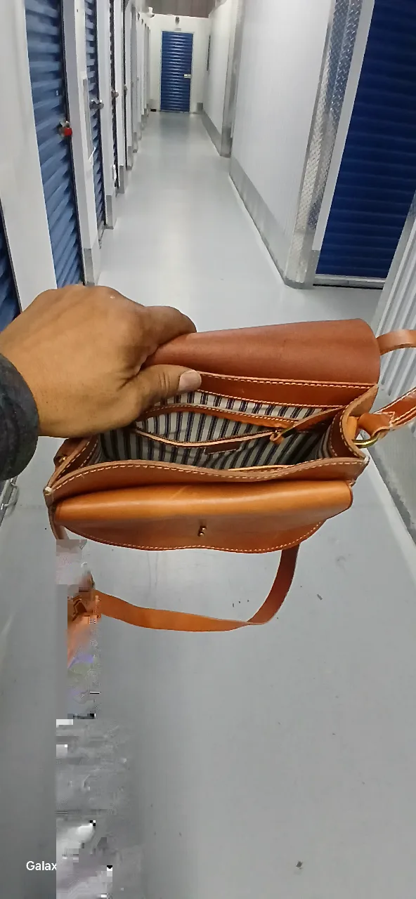 Madewell Brown Leather Saddle Bag image indicator(3)