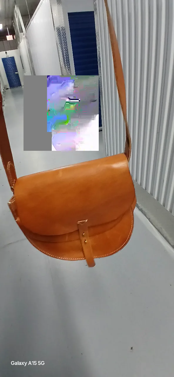 Madewell Brown Leather Saddle Bag image indicator(5)