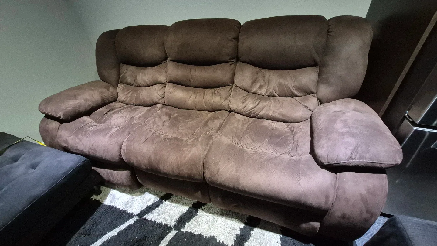 Brown Reclining Sofa image indicator(2)
